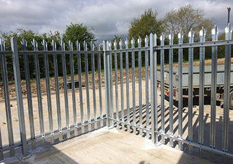 Image showing palisade fencing 